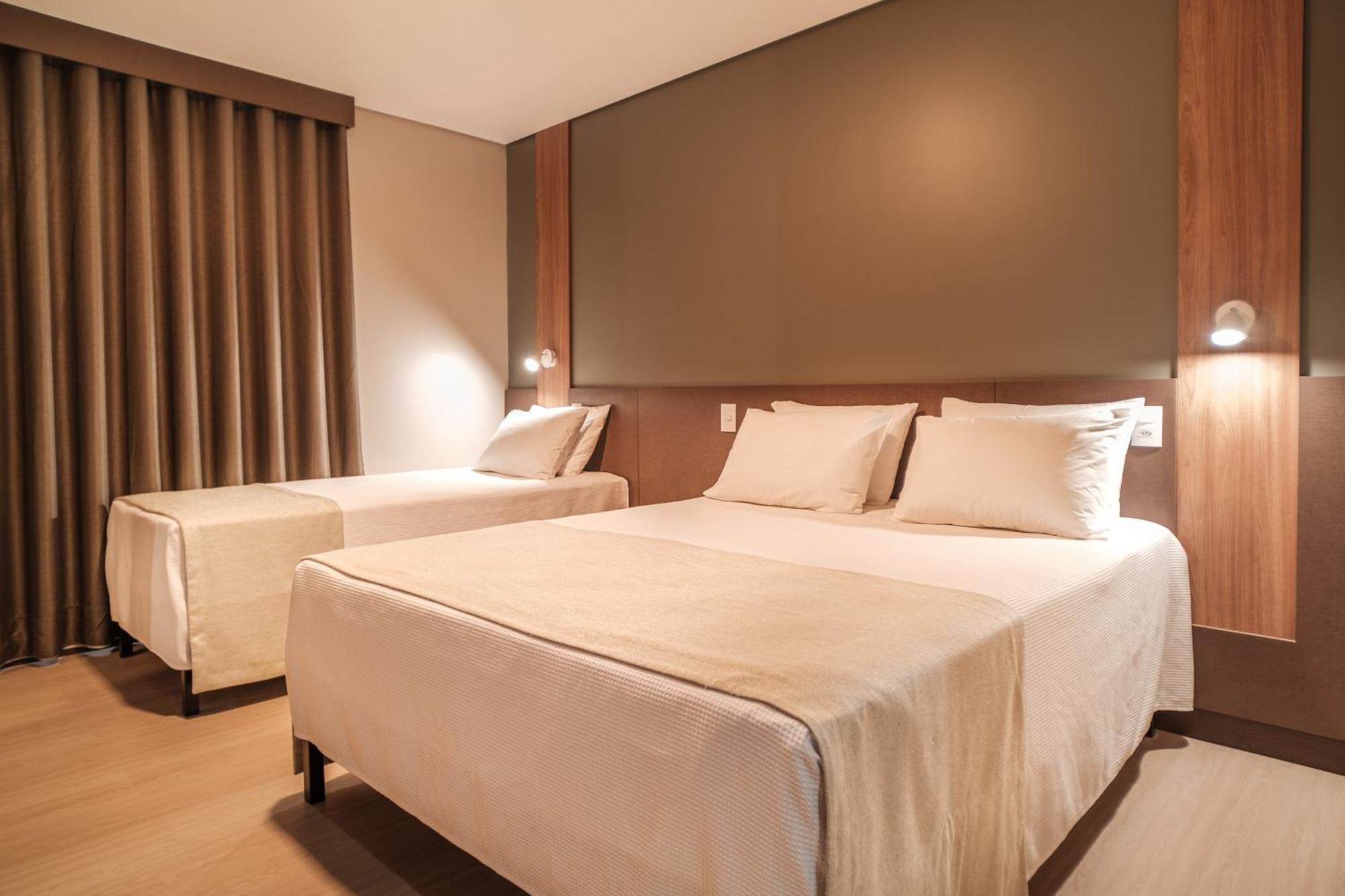 Bello Hotel Toledo  Kültér fotó