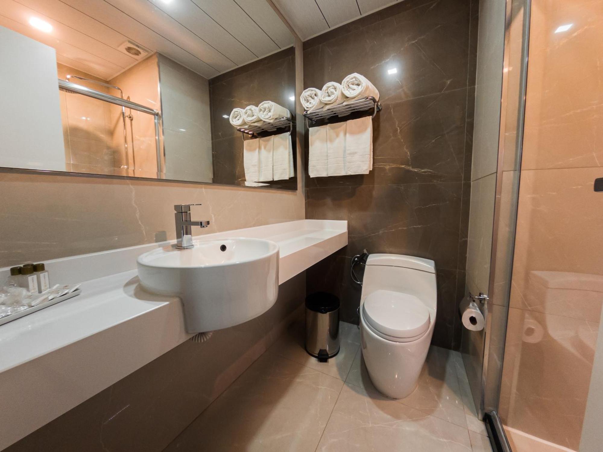 Bello Hotel Toledo  Kültér fotó