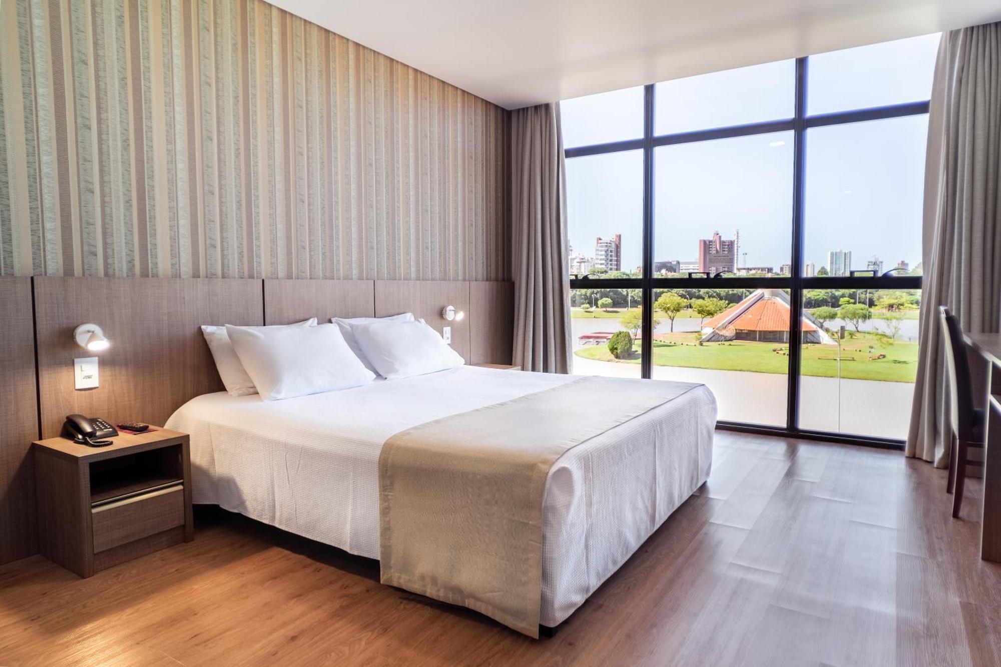 Bello Hotel Toledo  Kültér fotó