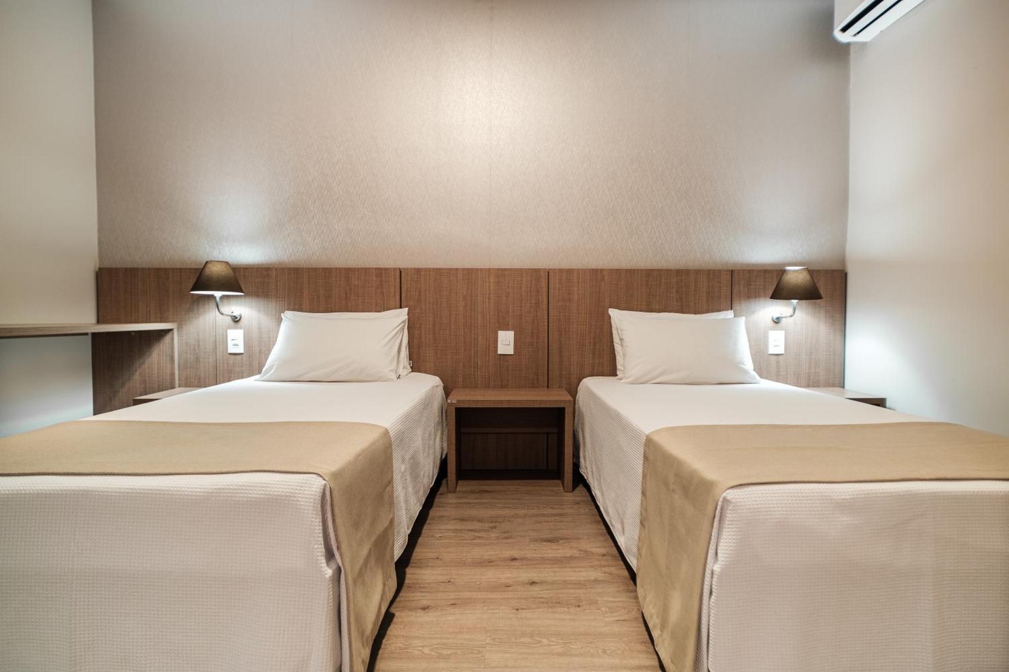 Bello Hotel Toledo  Kültér fotó