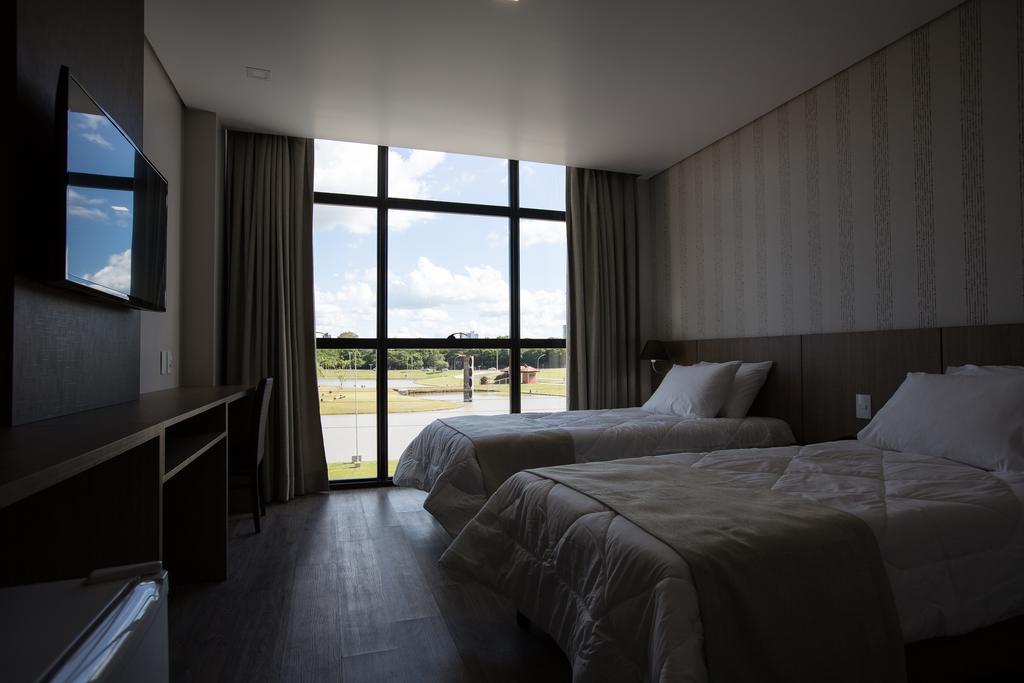 Bello Hotel Toledo  Kültér fotó