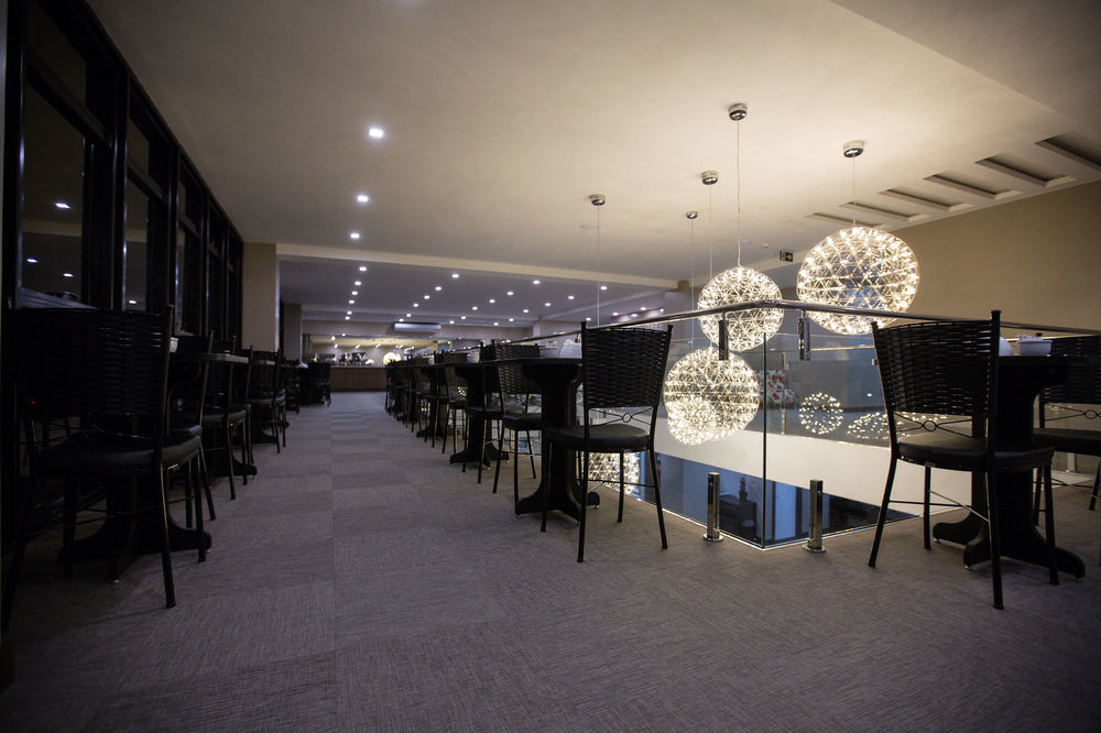 Bello Hotel Toledo  Kültér fotó
