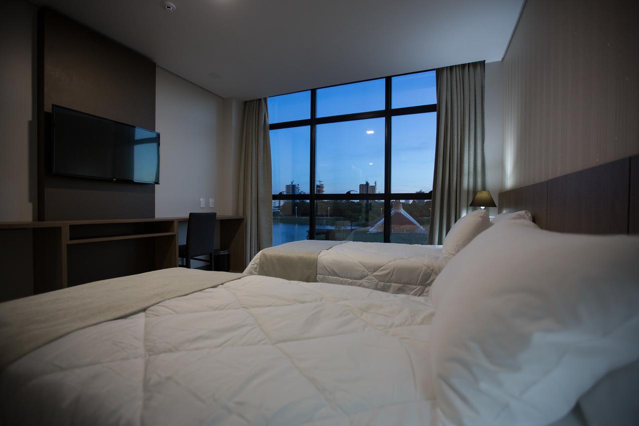 Bello Hotel Toledo  Kültér fotó
