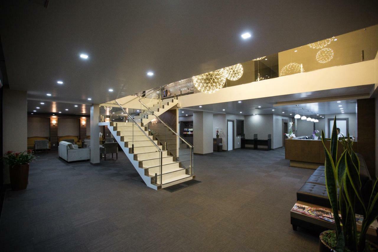Bello Hotel Toledo  Kültér fotó